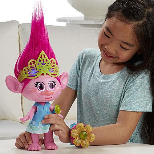 Trolls Hug Time Poppy Doll is Hair Raising Fun - Full Review